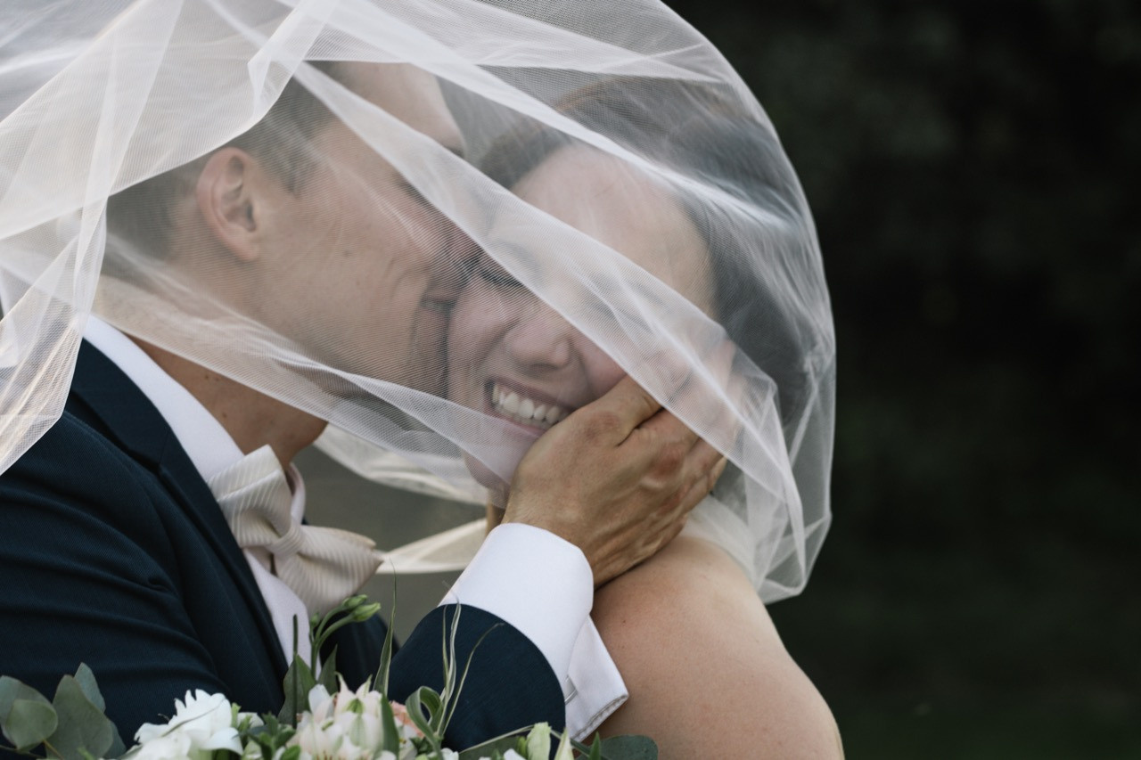 Dana Lišková - Svatební fotografka Praha - Svatební fotograf Praha - Párové fotografie - Svatební portréty 