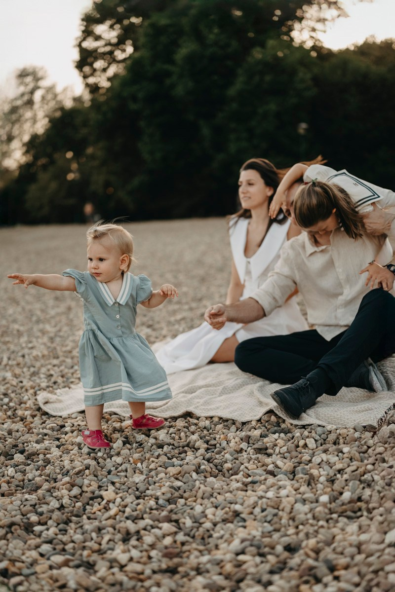 Panici / porodicno fotografisanje napolju. Deciji i porodicni fotograf u Beogradu Oksana Skendzic