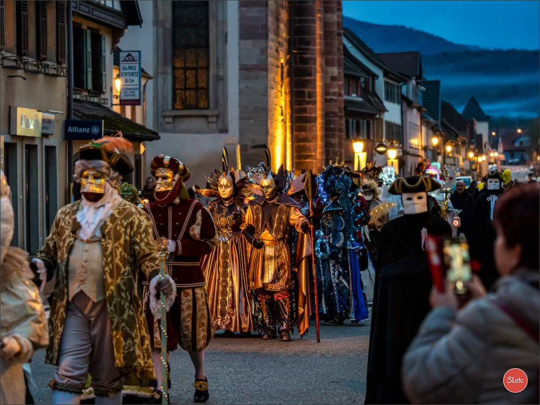 Carnaval venitien de Rosheim 2024. Photographe à Strasbourg | Portraits, Studio, Enfants, Événements
