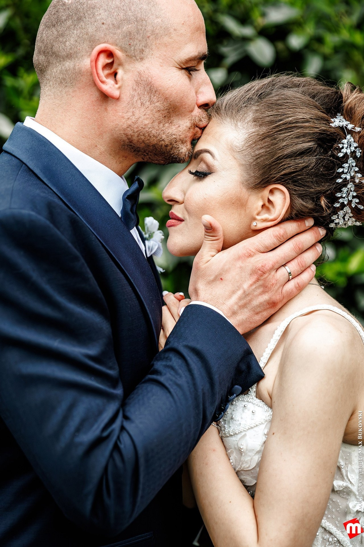 Ревюта. Начало