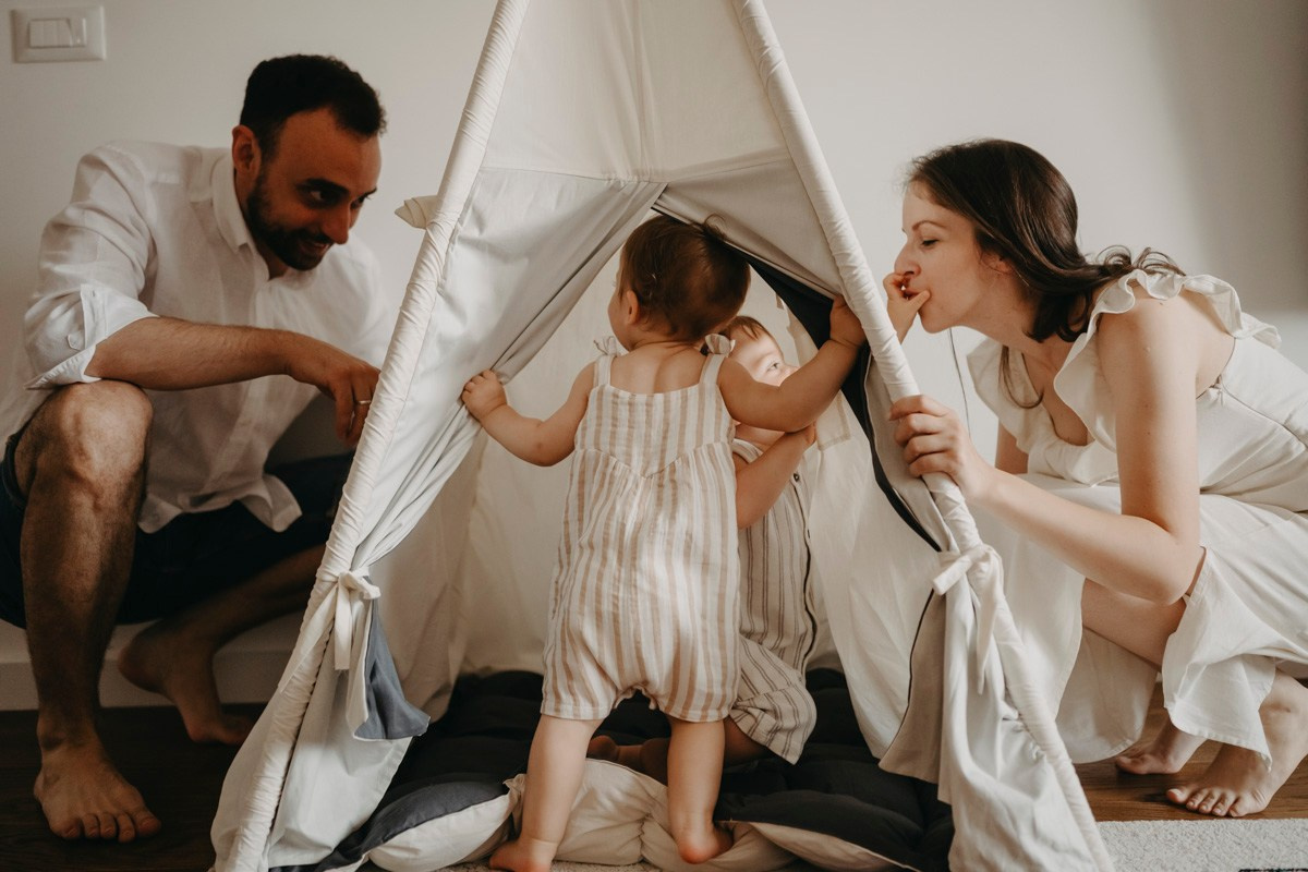 Dunjin i Vukanov 1. rodjendan / fotografisanje kod kuce. Deciji i porodicni fotograf u Beogradu Oksana Skendzic