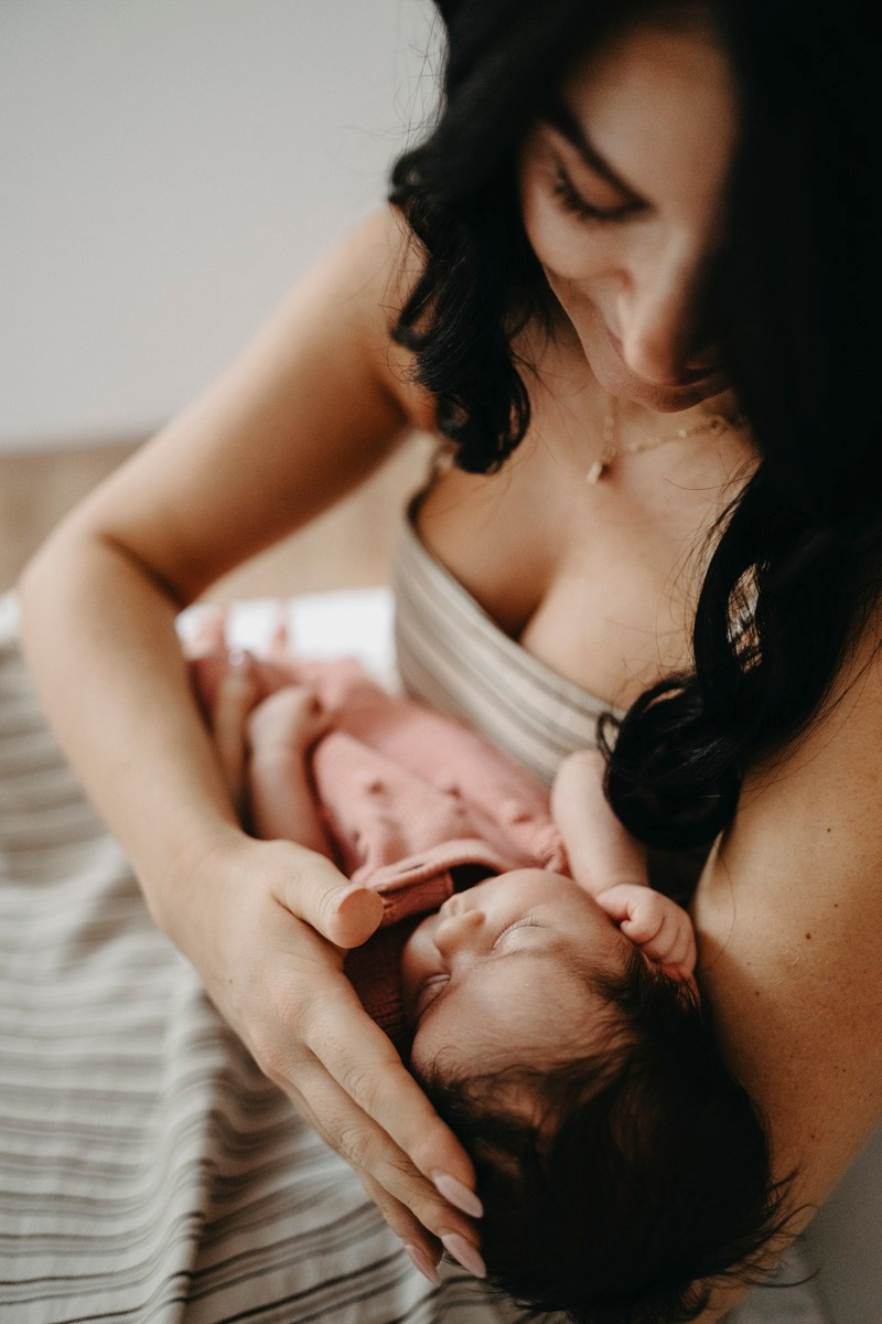 Latinka, Visnja i Konstantin / porodicno fotografisanje, fotografisanje bebe kod kuce. Deciji i porodicni fotograf u Beogradu Oksana Skendzic