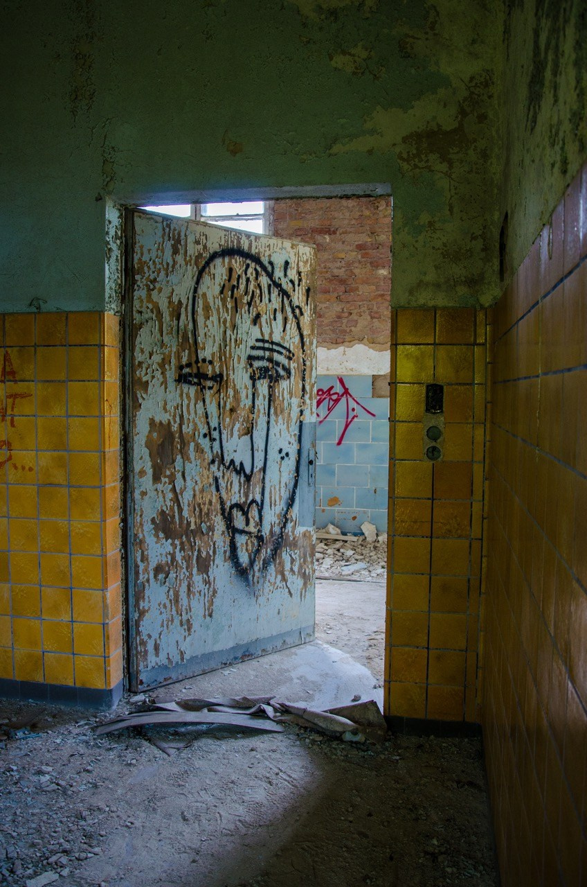 Aesthetic of Chaos. Katerina Kiper Photography