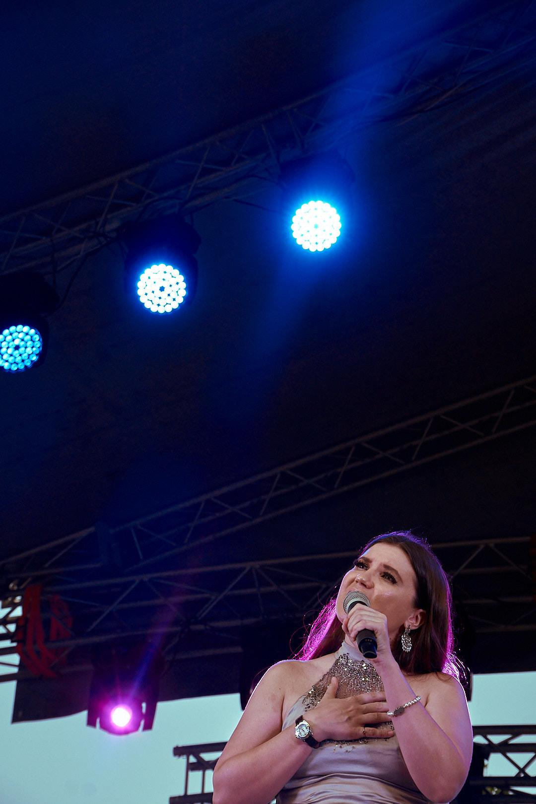 Anna Vernov, АИNA Вернов