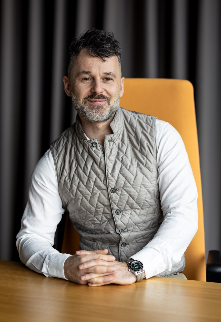 Dana Lišková - Portrétní a brandová fotografka Praha - Byznys portrét Praha - Brandové foto praha - Byznys a korporátní portrét Praha - Firemní focení Praha