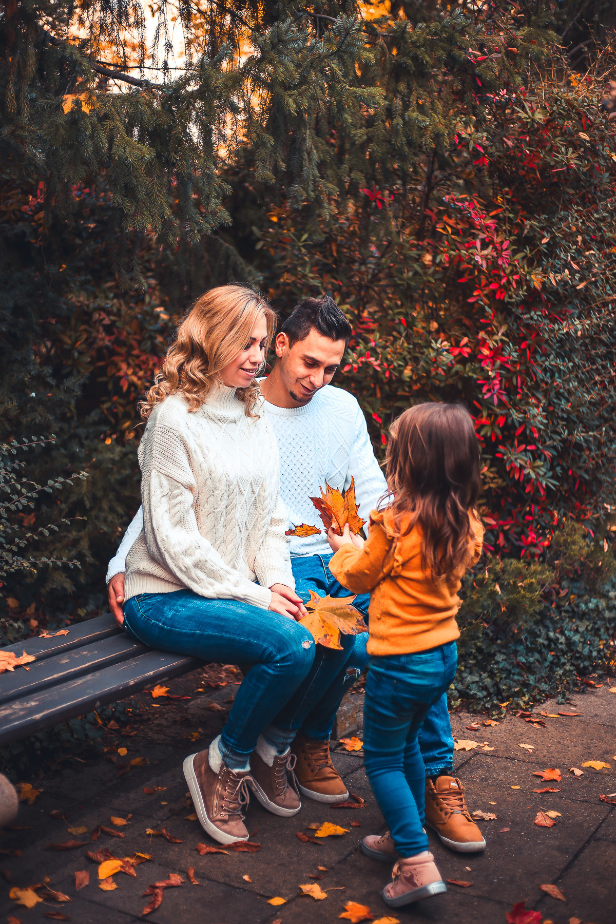 Familienfotografie im Herbst Köpenicker Schloß. Hochzeitsfotografie in Berlin Nataliia Schütze