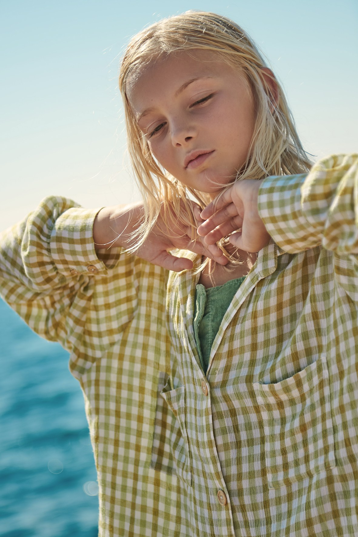 KIDS. Minimalist brand photographer & videographer | Raw sincerity. Pure Form