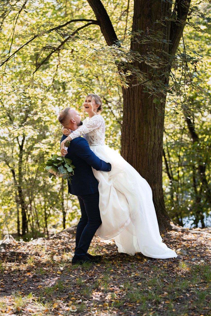 Dana Lišková - Svatební fotografka Praha - Svatební fotograf Praha - Párové fotografie - Svatební portréty 