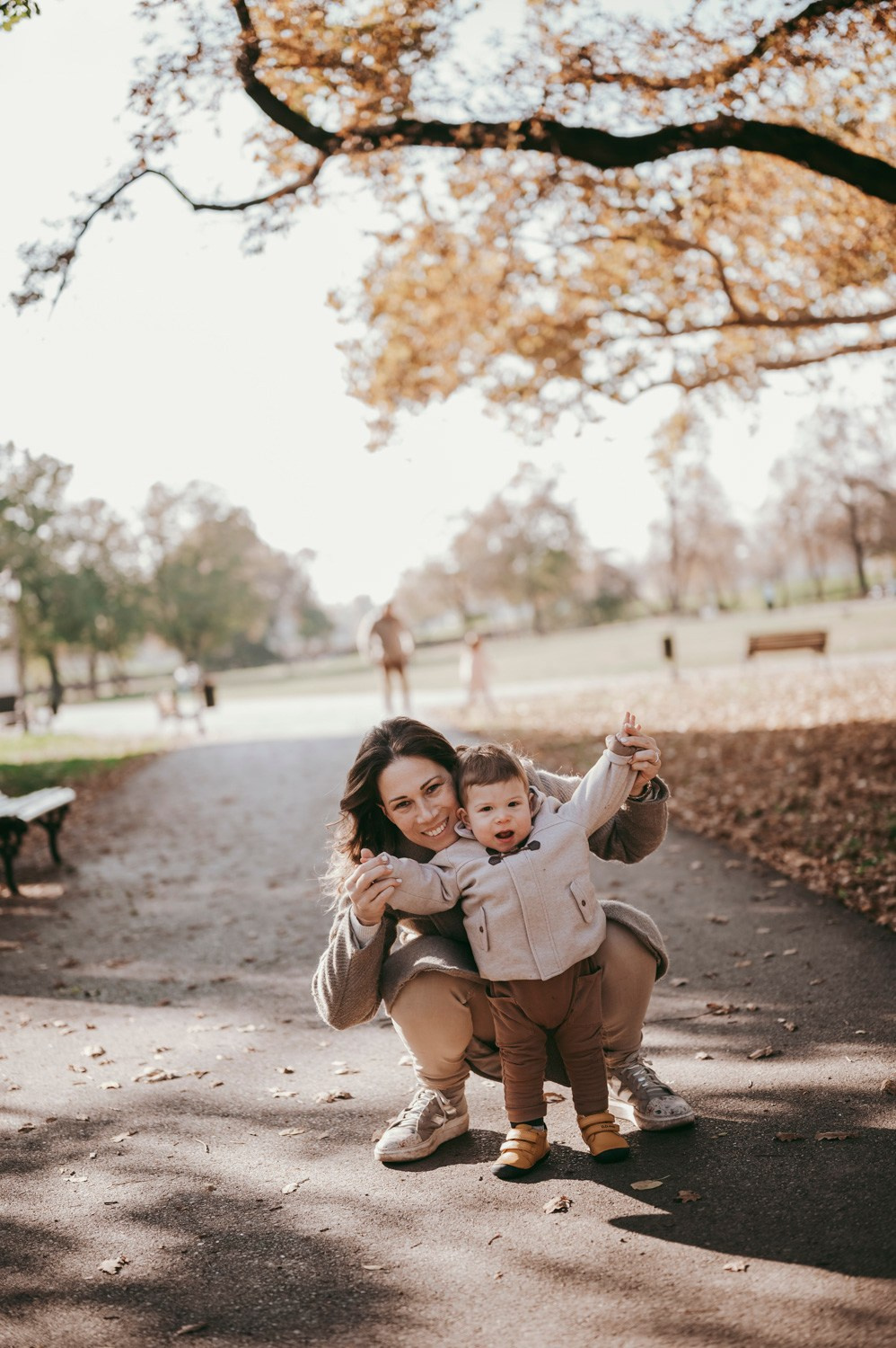 Iva, Ivan, Tara i Stefan — porodicno fotografisanje napolju. Deciji i porodicni fotograf u Beogradu Oksana Skendzic