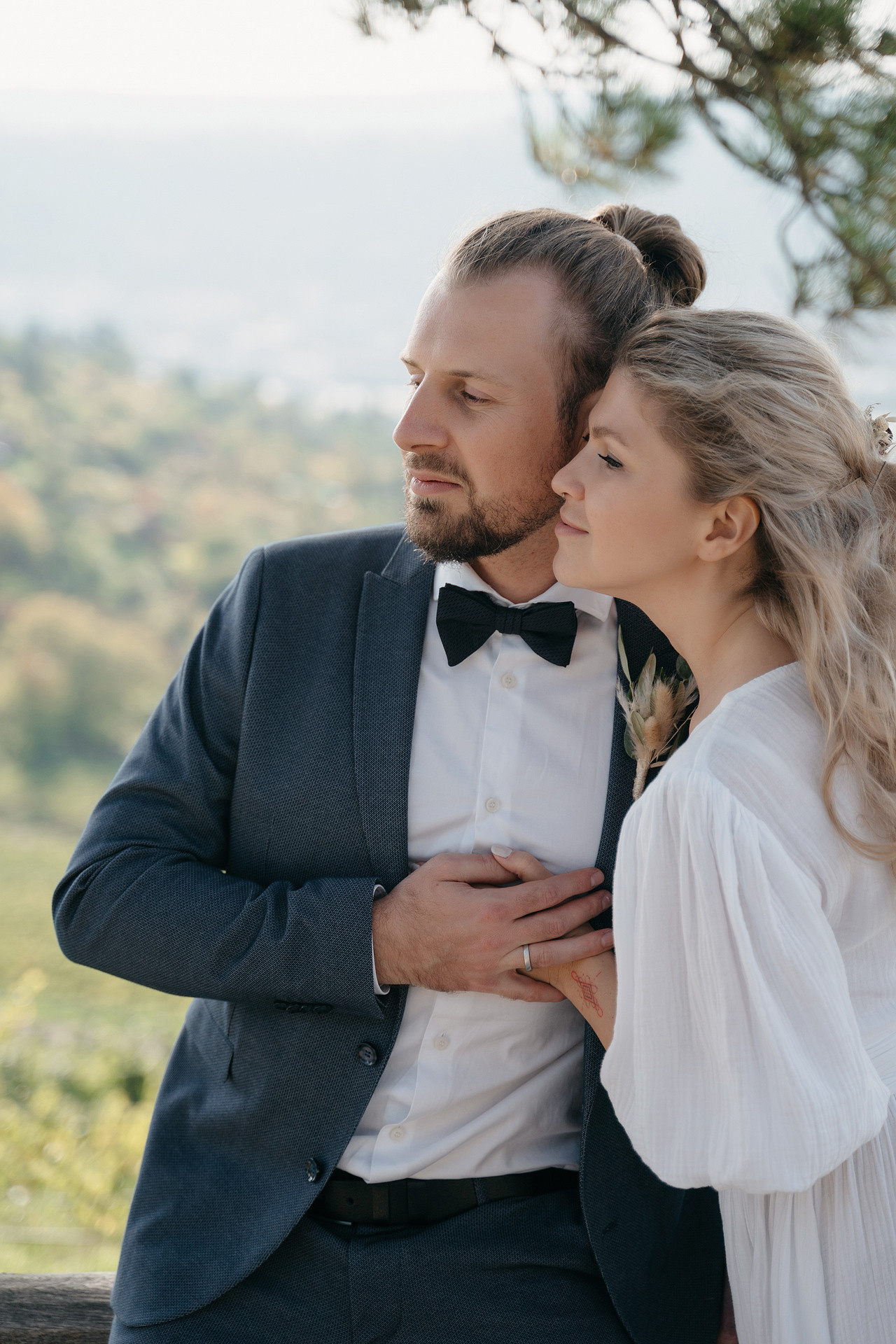 Wedding photoshoot in Stuttgart. Grabkapelle auf dem Württemberg. Wedding photograper — Alex Popov photography Germany, Switzerland, Italy, France. Based in Stuttgart