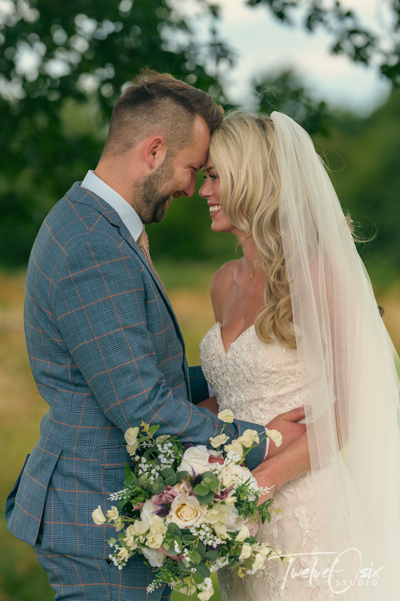 Weddings/Engagements