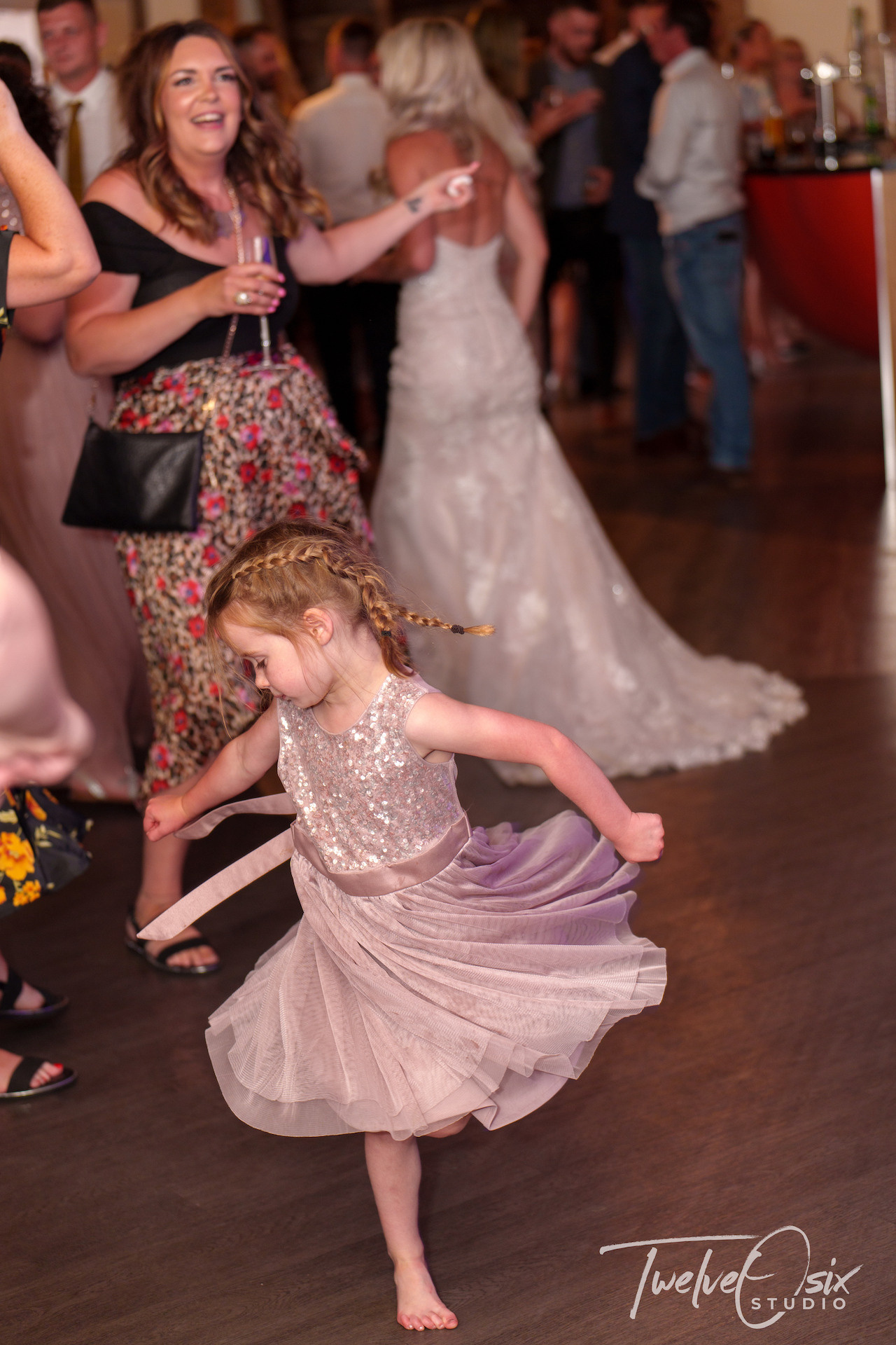 Weddings/Engagements