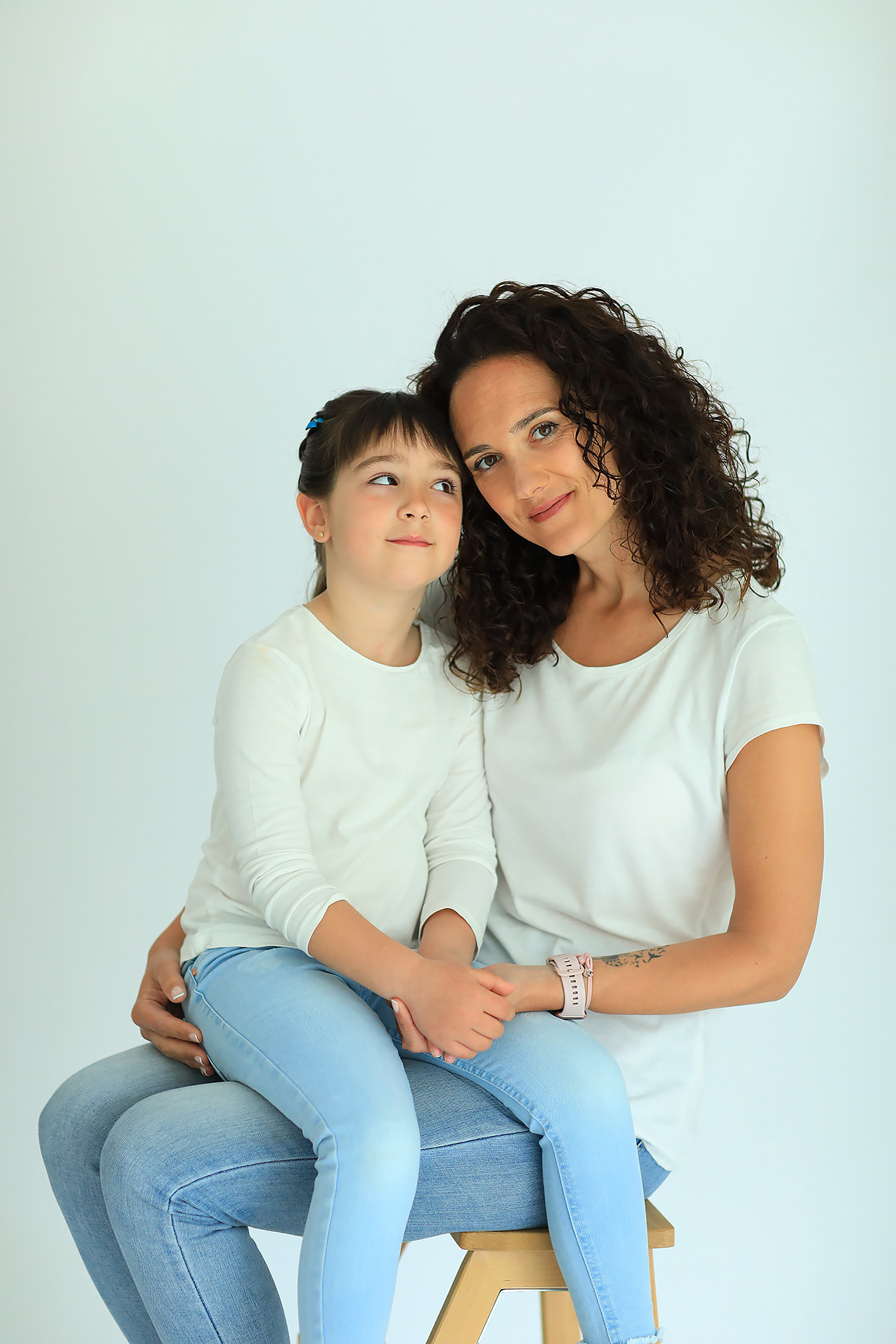 Laura. Fotografía de Eventos, Embarazo y Familiar en Pirineos