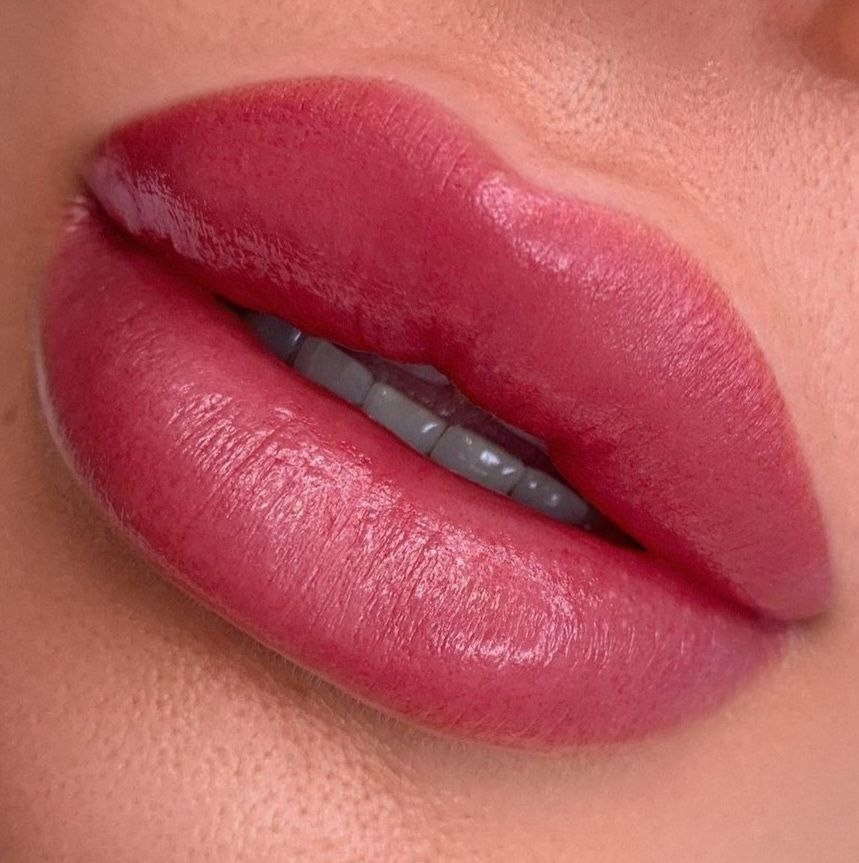 Permanent Make-up und Tattoo Artist in Wolfsburg-Gardelegen Anna Knaus