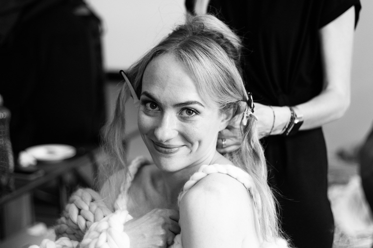 BACKSTAGE. Dana Lišková — Empathetic Photographer | Introspective Artist |Neurodivergent Coach | Founder of Artepy.cz