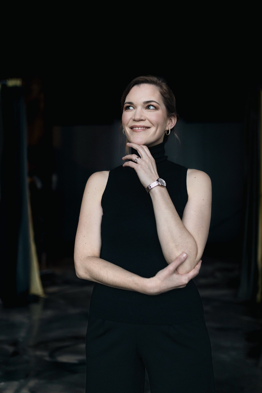 Dana Lišková - Business and Portrait photographer Prague - Brand Photographer Prague - Corporate portraits 