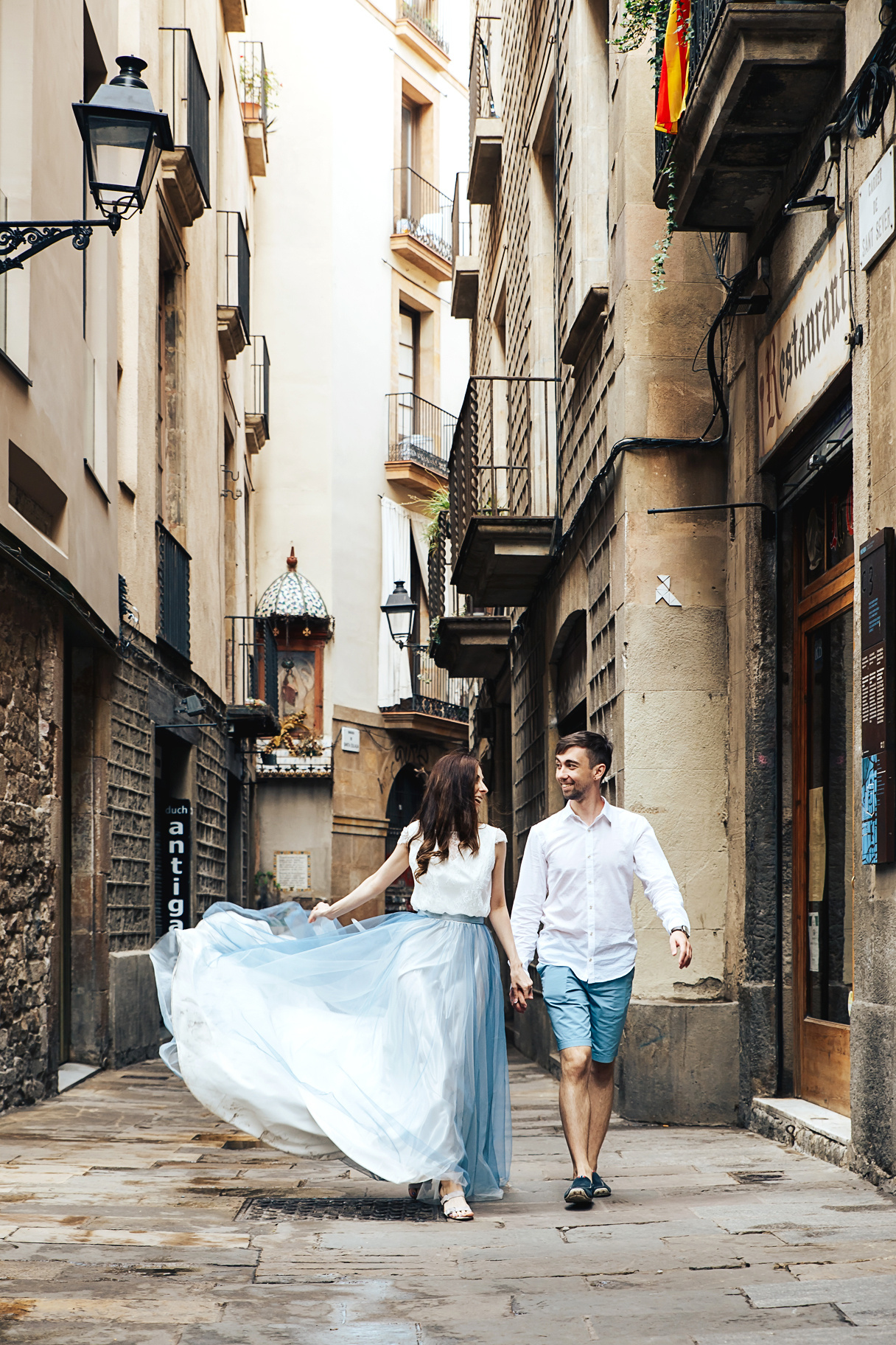 Свадебная фотосесси в Готическом квартале, Барселоне, Испания. Свадебн. Фотограф в Барселоне, в Испании, по всей Европе - Андрей Пасечник. Тел