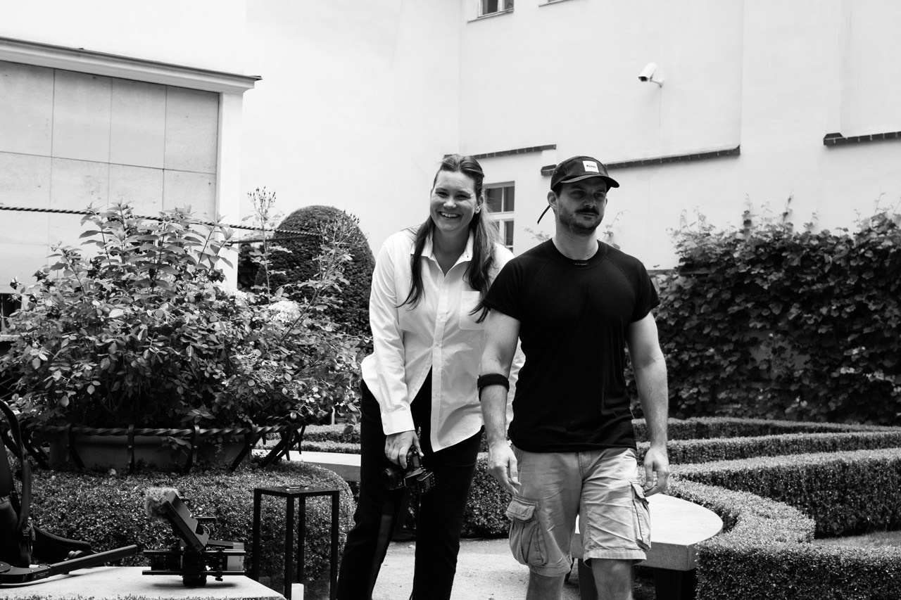 BACKSTAGE. Dana Lišková — Empathetic Photographer | Introspective Artist |Neurodivergent Coach | Founder of Artepy.cz