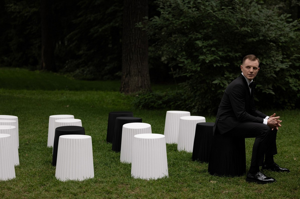 Fashion-inspired portrait of newlyweds