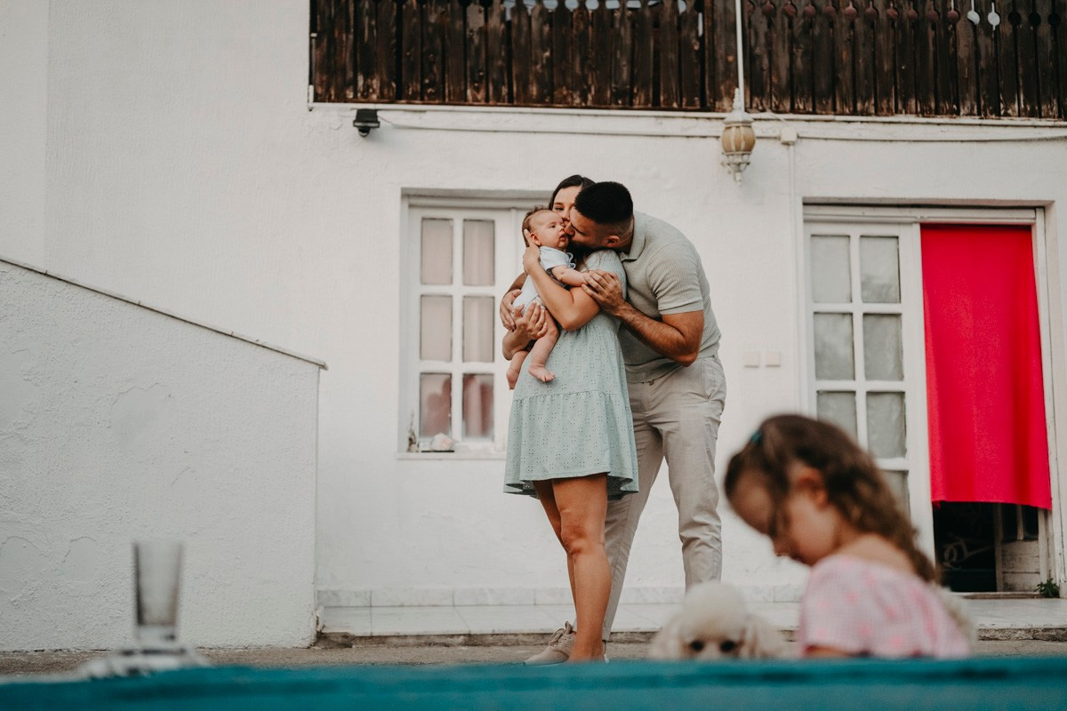 Jelena, Milos, Lena i Viktor / porodicno fotografisanje. Deciji i porodicni fotograf u Beogradu Oksana Skendzic