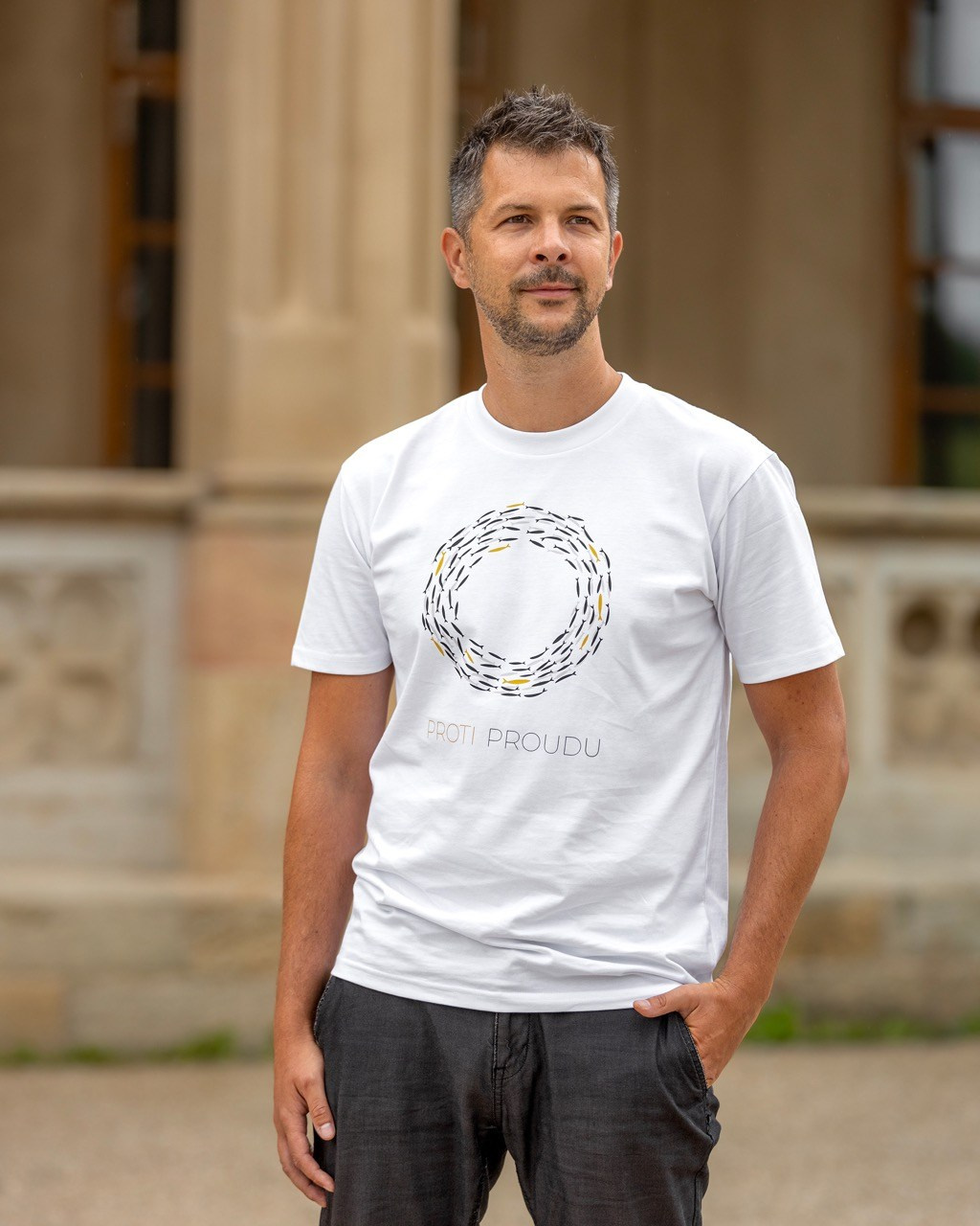 PRO ZNAČKY. Dana Lišková — Empatická fotografka | Introspektivní umělkyně | Neurodivergentní koučka| Zakladatelka Artepy.cz