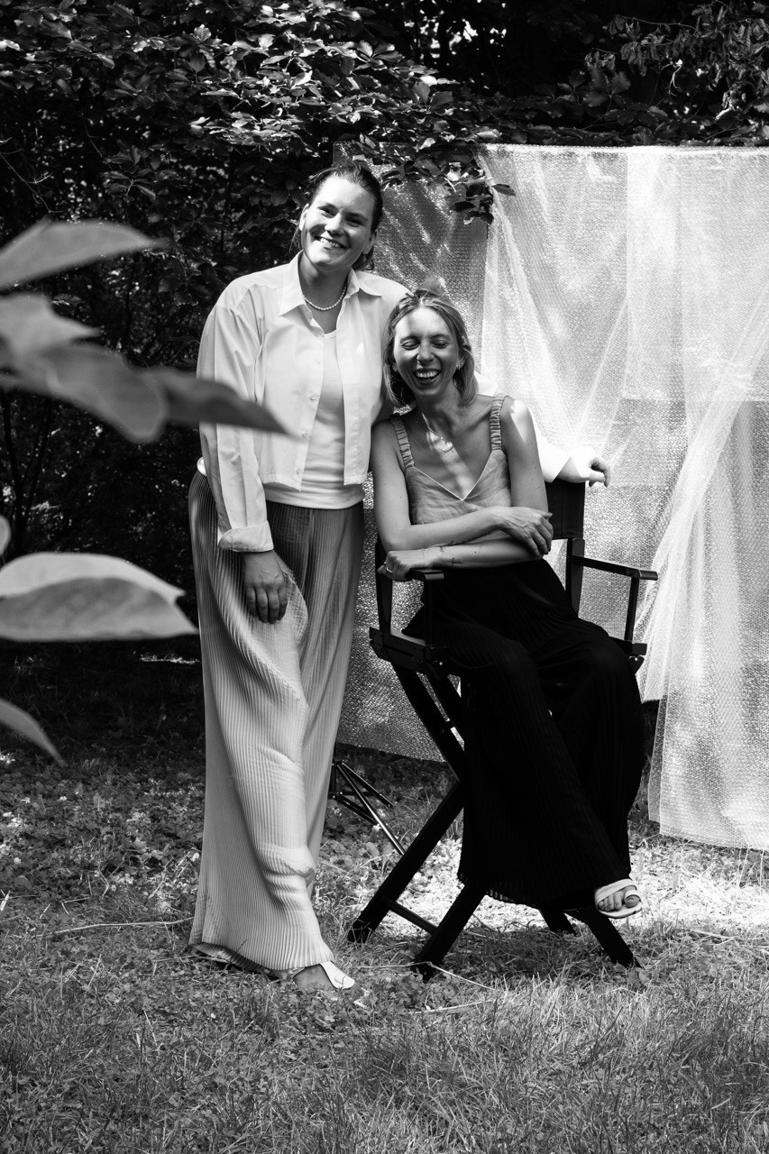 BACKSTAGE. Dana Lišková — Empathetic Photographer | Introspective Artist |Neurodivergent Coach | Founder of Artepy.cz