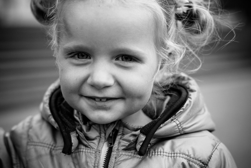 Про Яну и Катю в Михайловском саду. Виктория Дини. Арт-фотография