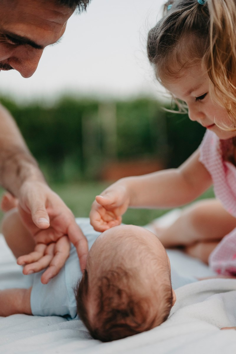 Jelena, Milos, Lena i Viktor / porodicno fotografisanje. Deciji i porodicni fotograf u Beogradu Oksana Skendzic