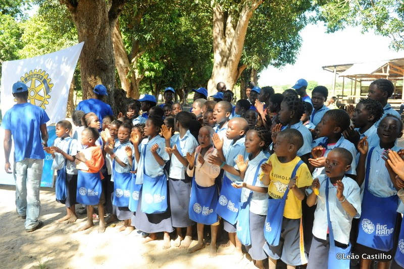 Photos of volunteer work in Mozambique. Simbahalu