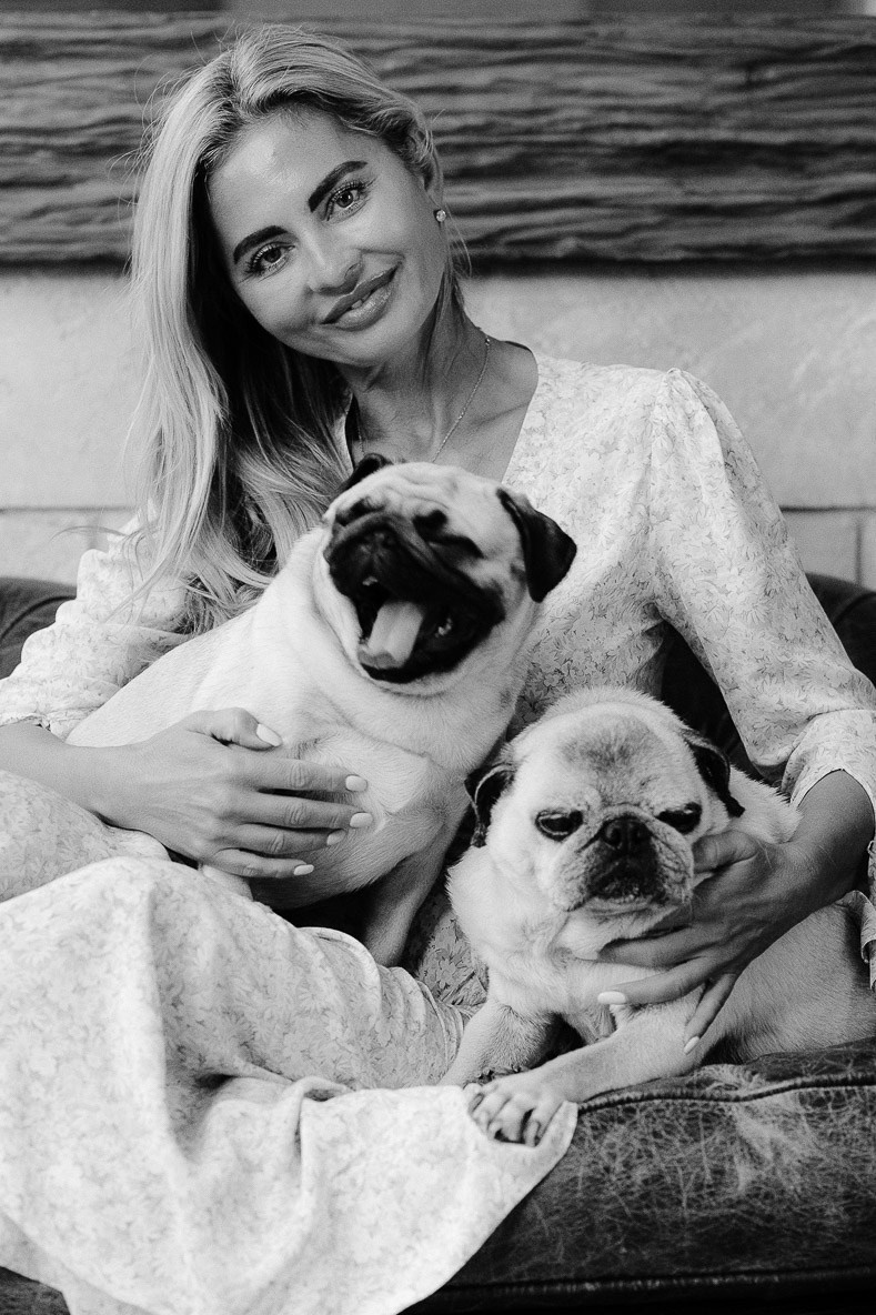 Ilona Novackova with her Dogs. Mallorca Wedding, Corporate & Social Photographer