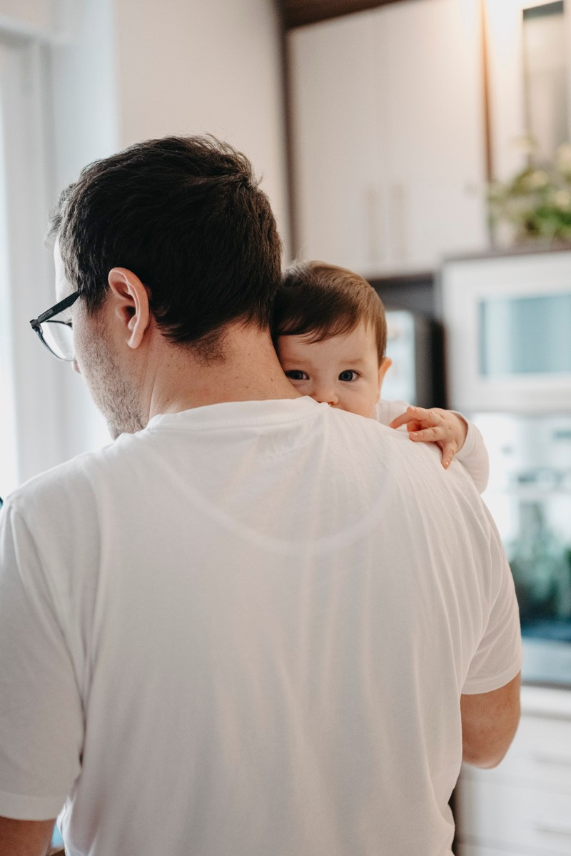 Porodicno fotografisanje kod kuce — Andjela, Lazar, Janko i Mihajlo. Deciji i porodicni fotograf u Beogradu Oksana Skendzic