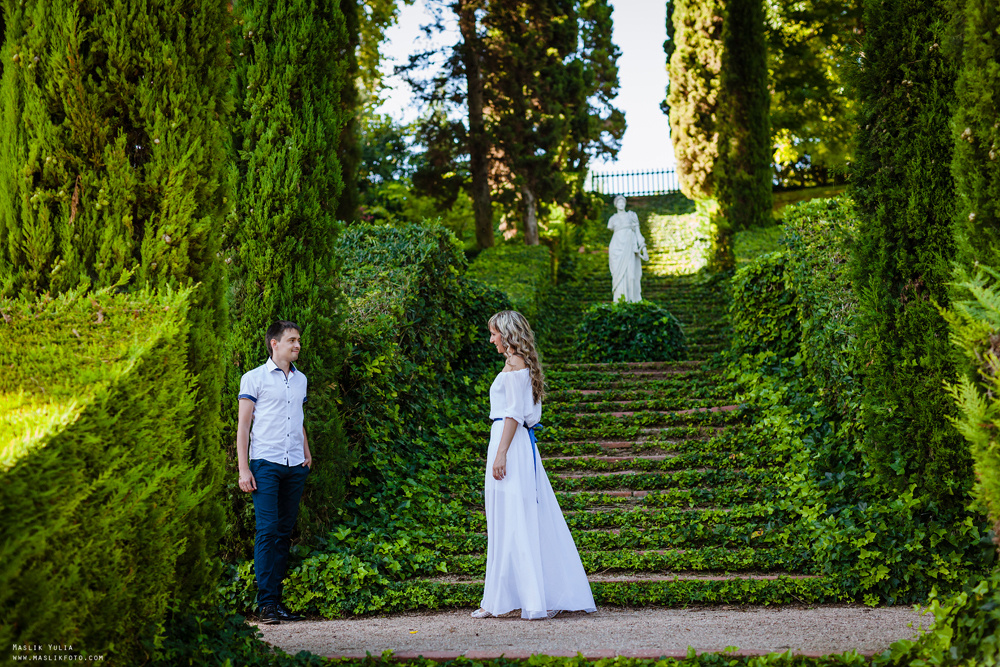 Sesión de fotos solares en Lloret de Mar. Fotógrafo en Barcelona  Maslik Yulia
