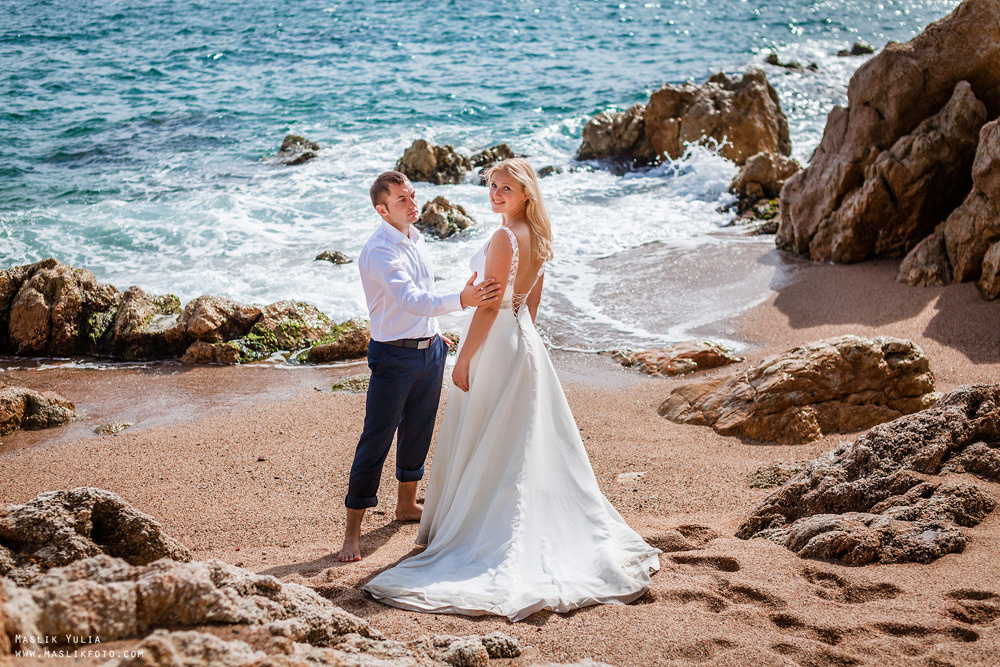 Дождливая фотосессия в Барселоне. Фотограф в Барселоне Испании Маслик Юлия