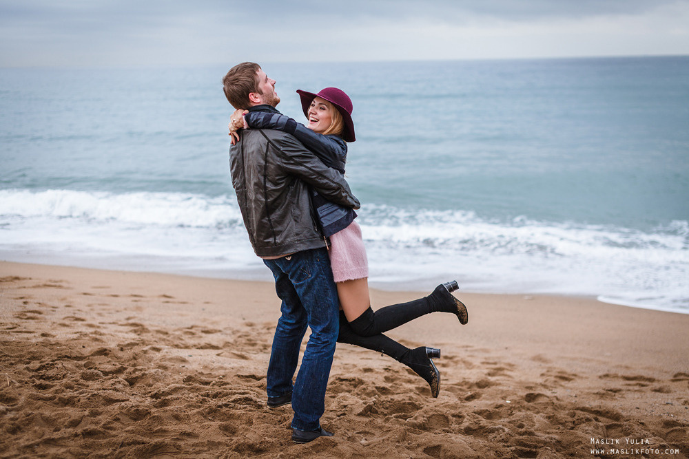 Sesión de fotos de invierno en Barcelona. Fotógrafo en Barcelona  Maslik Yulia
