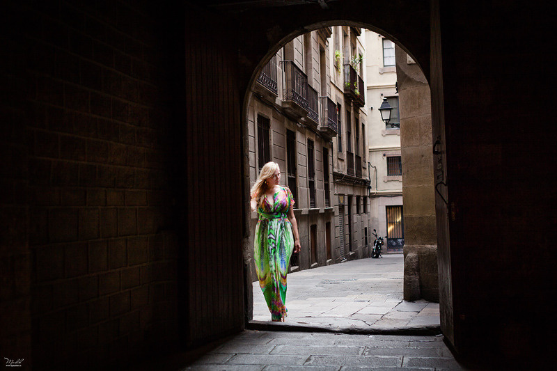 Sesión de fotos de mujeres en Barcelona. Fotógrafo en Barcelona  Maslik Yulia