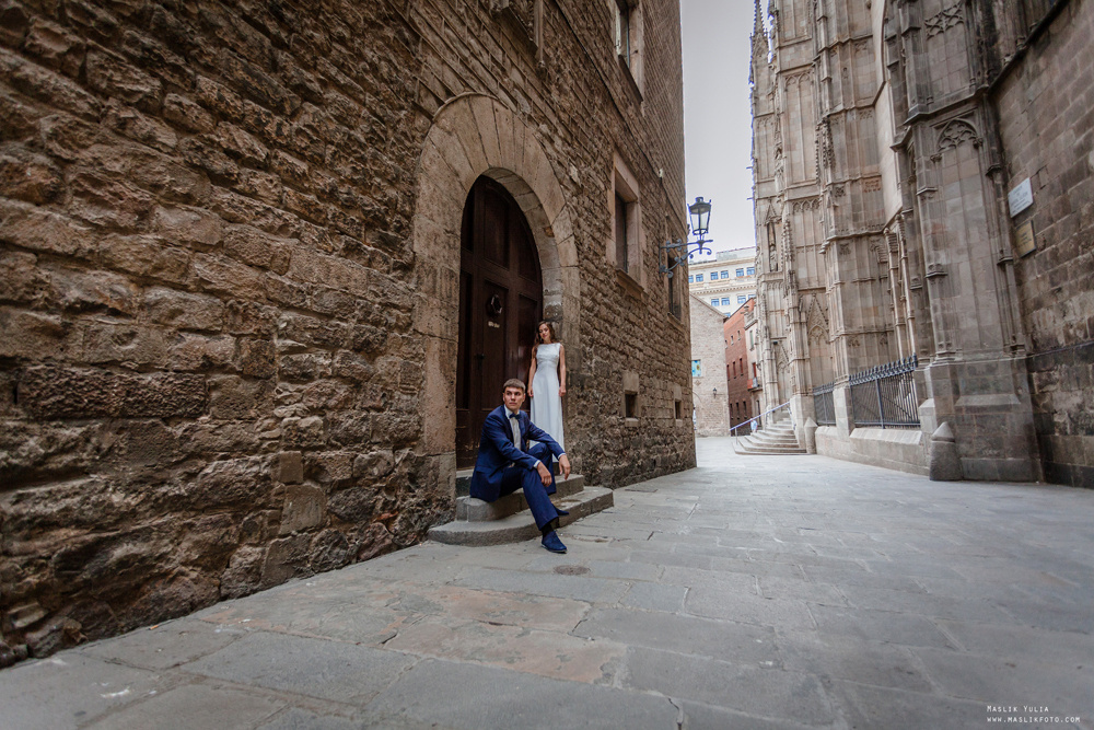 Fairytale photo shoot in Barcelona. Photographer in Barcelona Spain Maslik Yulia