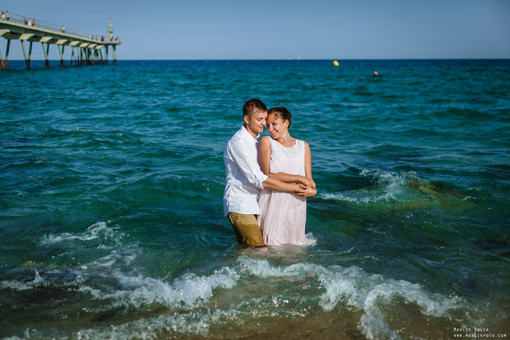 Summer photo shoot in Barcelona. Photographer in Barcelona Spain Maslik Yulia