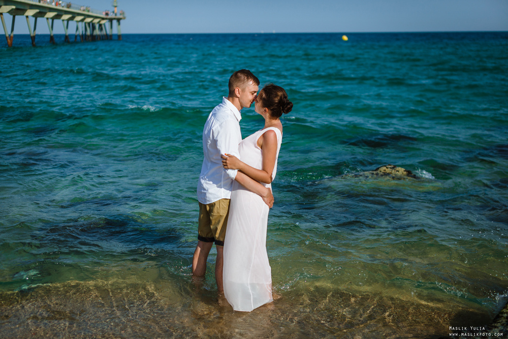 Summer photo shoot in Barcelona. Photographer in Barcelona Spain Maslik Yulia