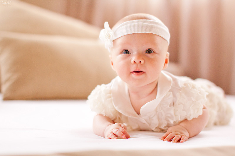 Domowa sesja zdjęciowa dla dzieci w Hiszpanii. Fotograf w Barcelonie Hiszpanii Maslik Yulia