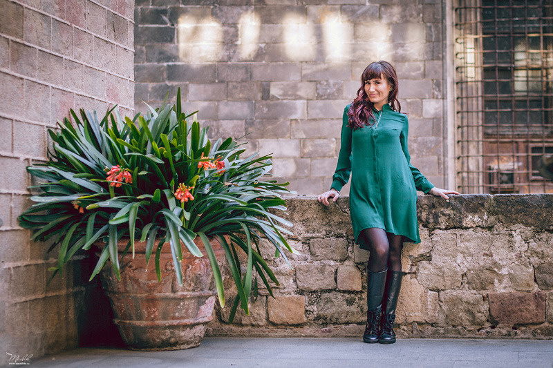 Sesión fotográfica de otoño en Barcelona. Fotógrafo en Barcelona  Maslik Yulia