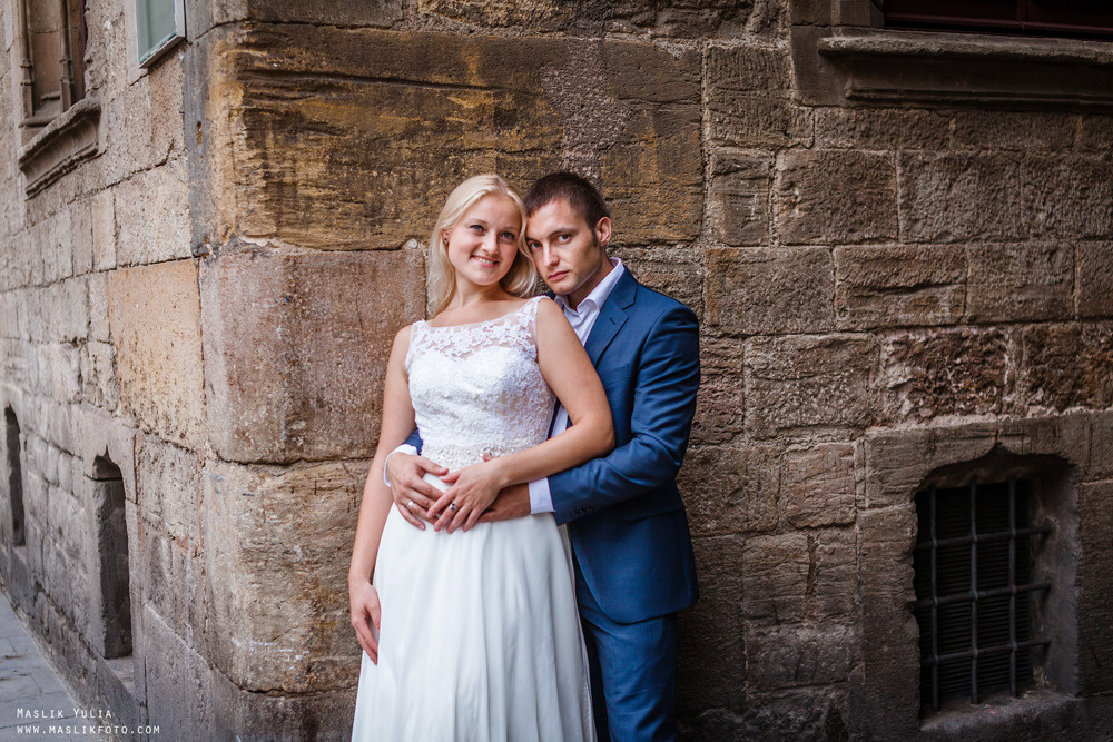 Дождливая фотосессия в Барселоне. Фотограф в Барселоне Испании Маслик Юлия