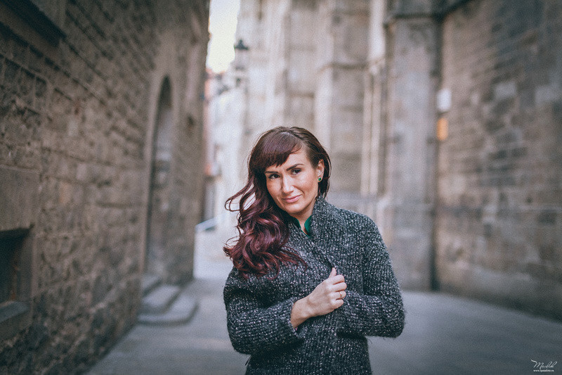 Sesión fotográfica de otoño en Barcelona. Fotógrafo en Barcelona  Maslik Yulia