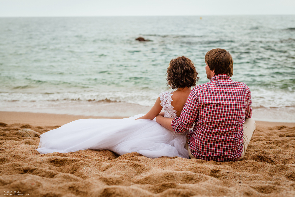 Sesja ślubna w Badalonie, Catalonia. Fotograf w Barcelonie Hiszpanii Maslik Yulia