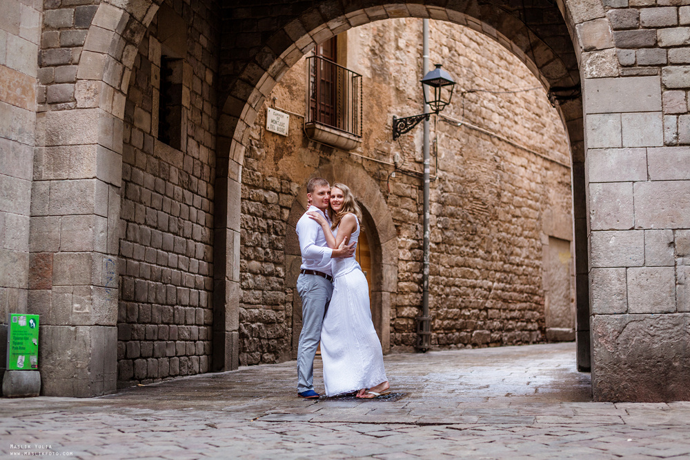 Wieczorna sesja zdjęciowa w Lloret de Mar. Fotograf w Barcelonie Hiszpanii Maslik Yulia