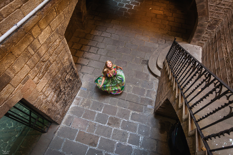 Sesión de fotos de mujeres en Barcelona. Fotógrafo en Barcelona  Maslik Yulia
