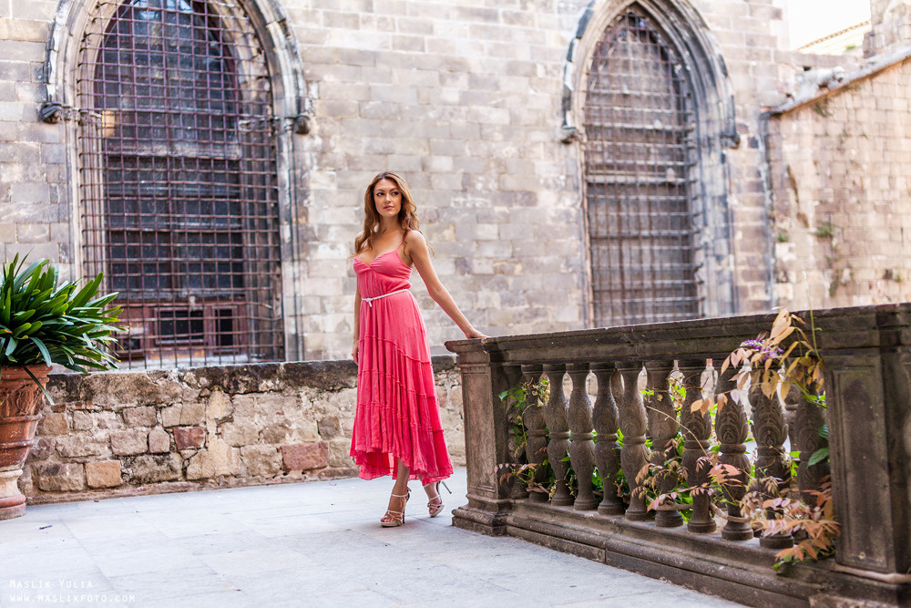 Sesión de fotos individual en Barcelona. Fotógrafo en Barcelona  Maslik Yulia