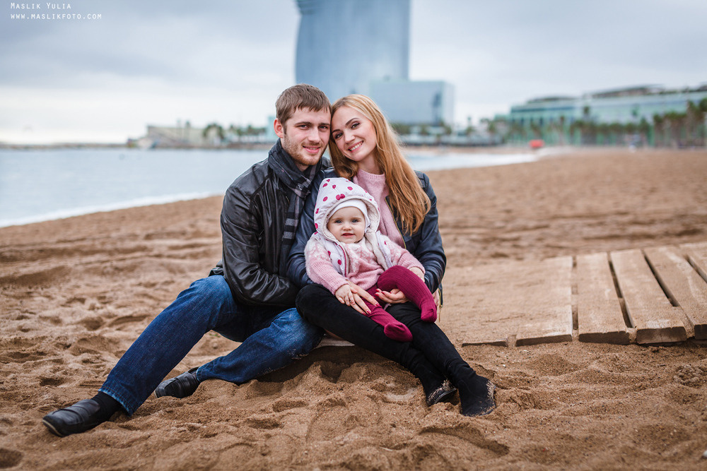 Sesión de fotos de invierno en Barcelona. Fotógrafo en Barcelona  Maslik Yulia