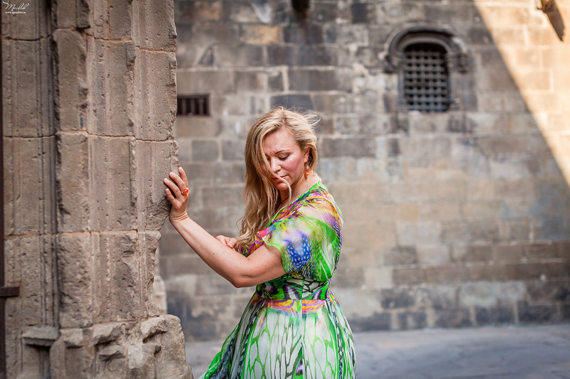 Sesión de fotos de mujeres en Barcelona. Fotógrafo en Barcelona  Maslik Yulia