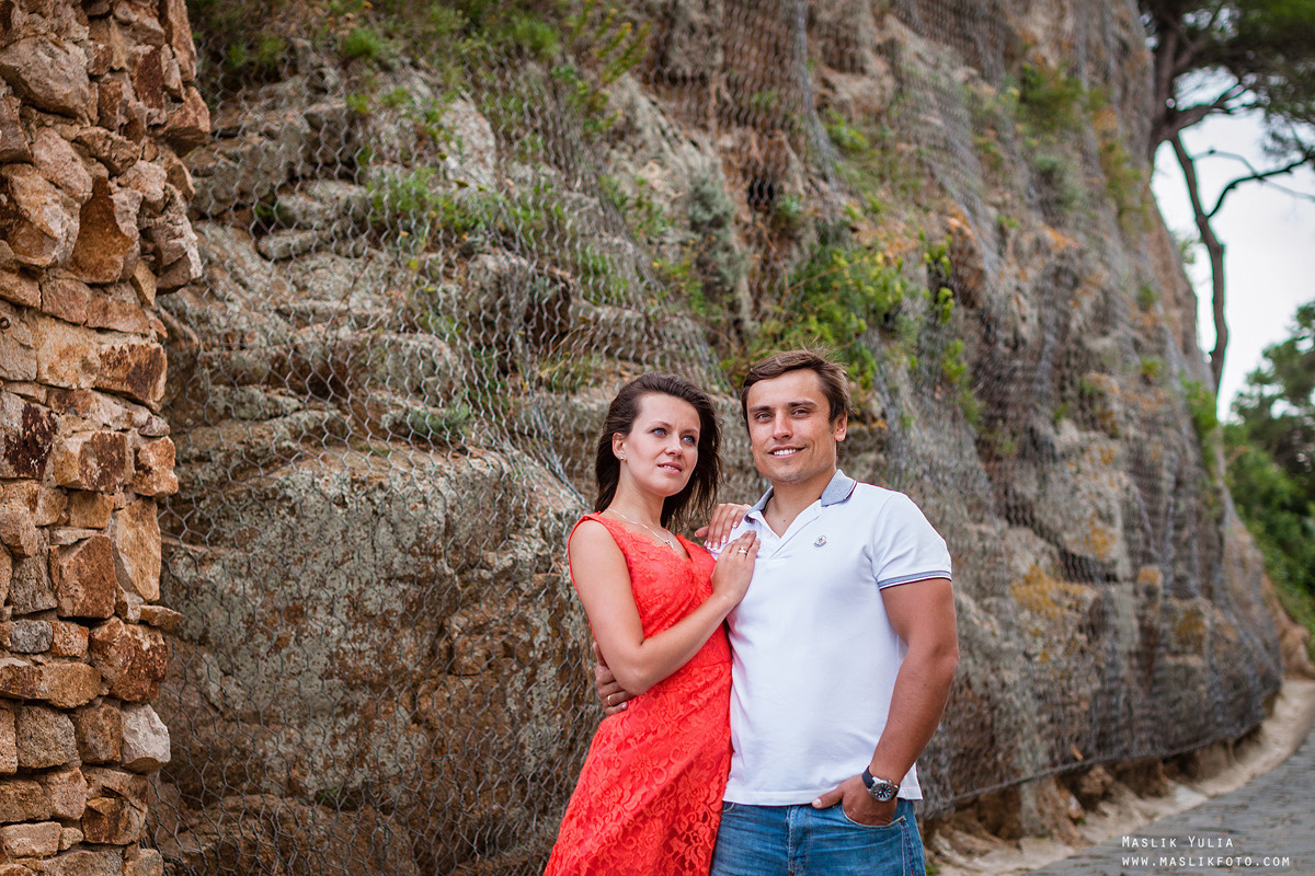 Sea photo session in Tossa de Mar. Photographer in Barcelona Spain Maslik Yulia
