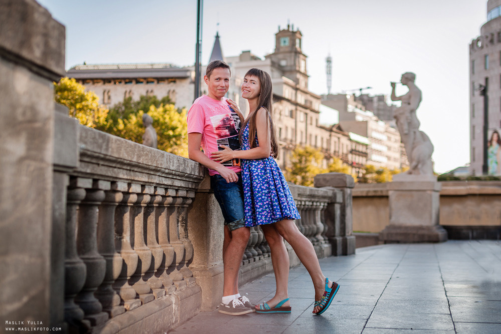 Paseo matutino de barcelona. Fotógrafo en Barcelona  Maslik Yulia